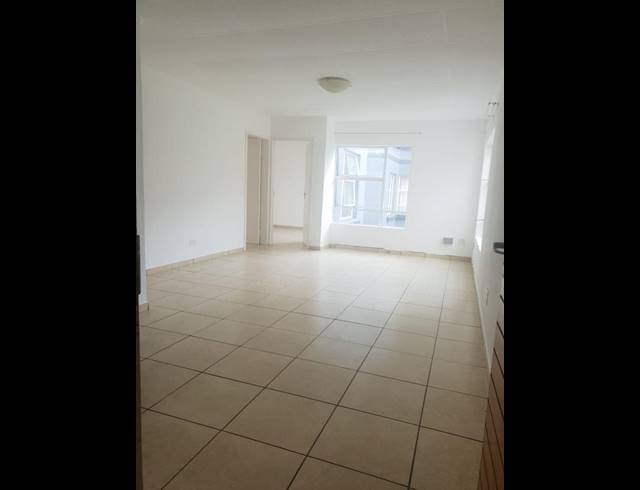 3 BEDROOM APARTMENT FOR SALE IN WESTDENE